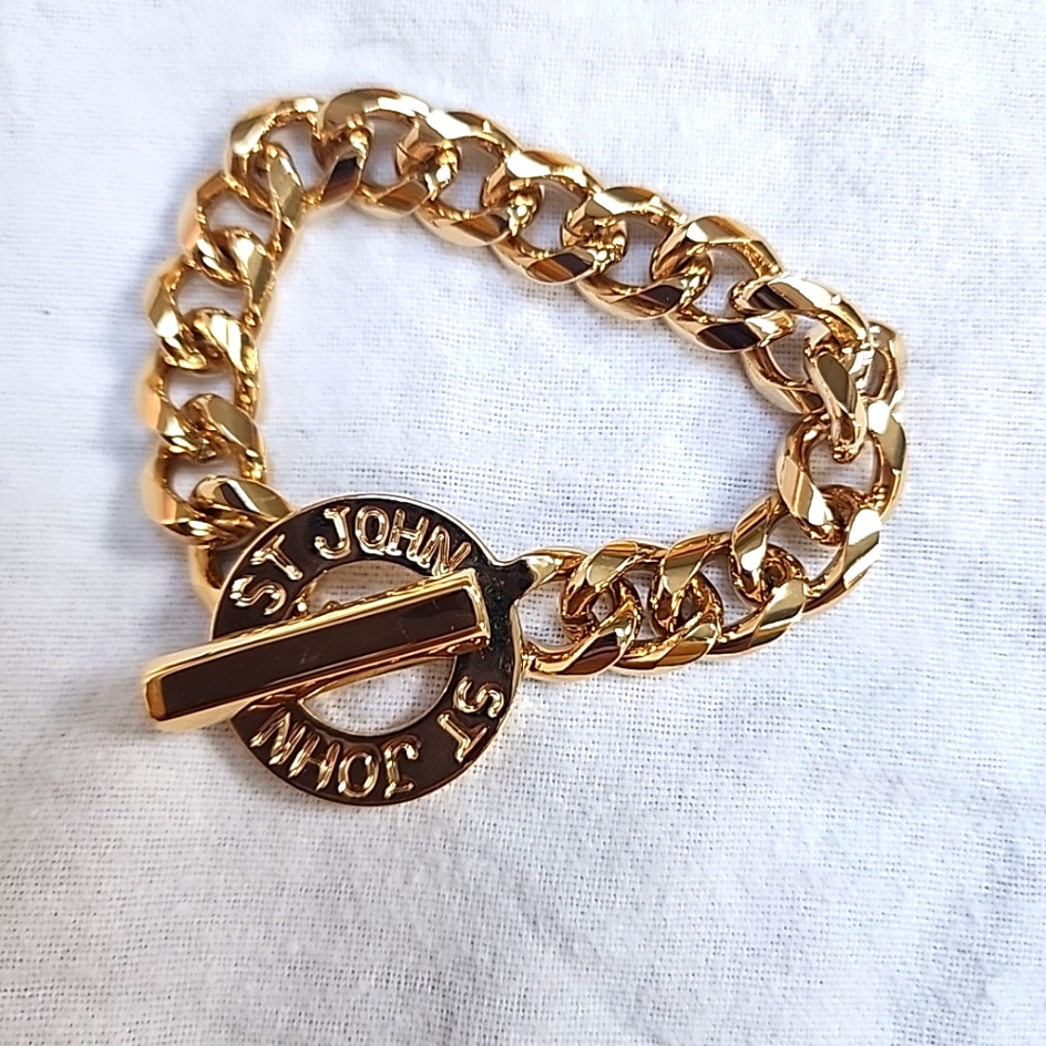 Nwot Vintage St. John Gold Tone Chain Link Toggle Bracelet